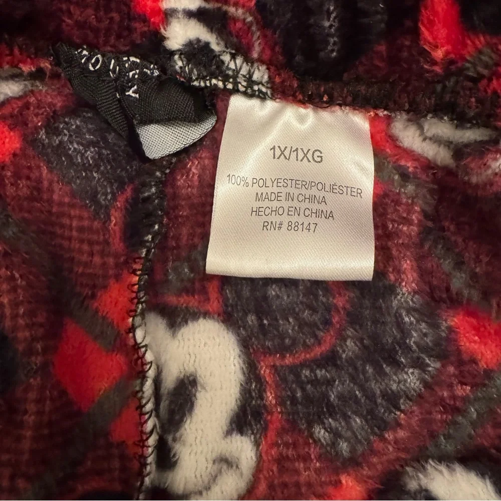 Disney Red and‎ Black Plaid Mickey Mouse Pajama Pants Size 1X - Picture 6 of 9